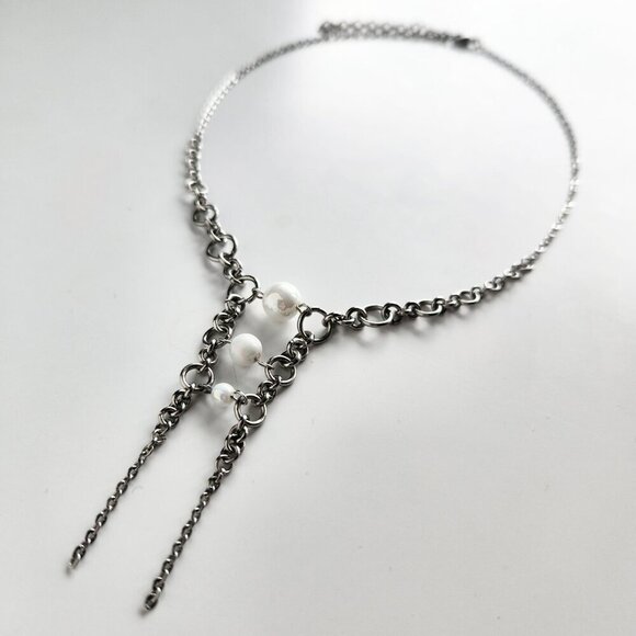 Fairy whimsical gothic victorian white pearls and silver double rosary necklace - Picture 7 of 9